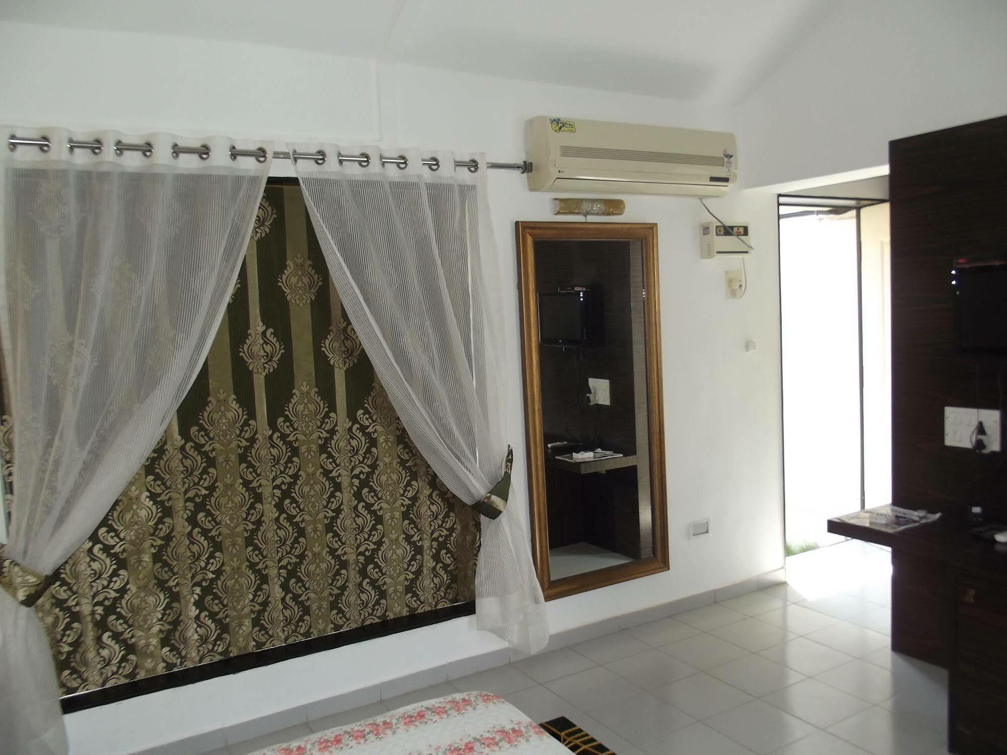 Village Retreat Kalpakkam 外观 照片